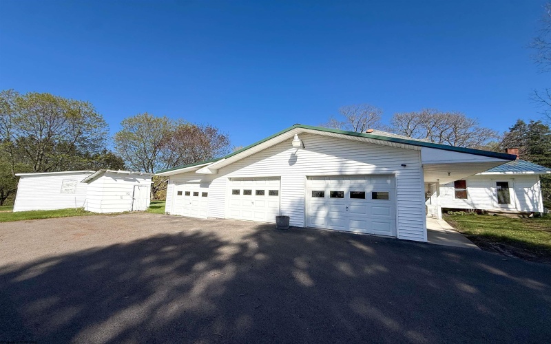 28 Crestview Drive, Hambleton, West Virginia 26269, 4 Bedrooms Bedrooms, 10 Rooms Rooms,2 BathroomsBathrooms,Single Family Detached,For Sale,Crestview,10164382