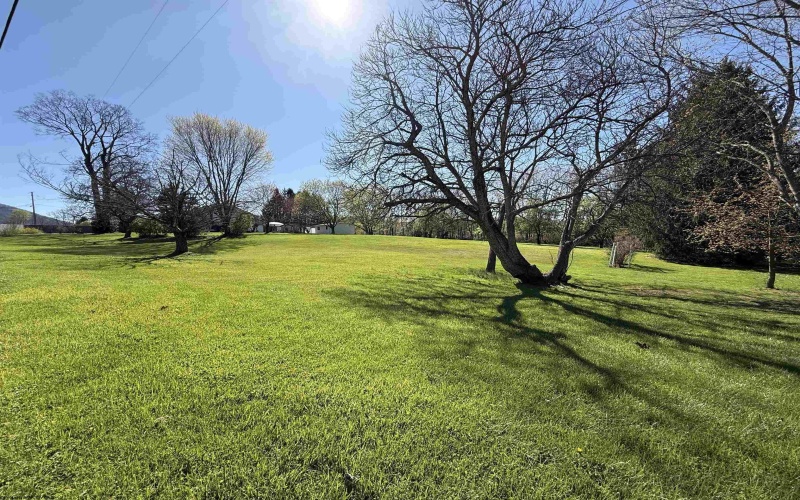 28 Crestview Drive, Hambleton, West Virginia 26269, 4 Bedrooms Bedrooms, 10 Rooms Rooms,2 BathroomsBathrooms,Single Family Detached,For Sale,Crestview,10164382