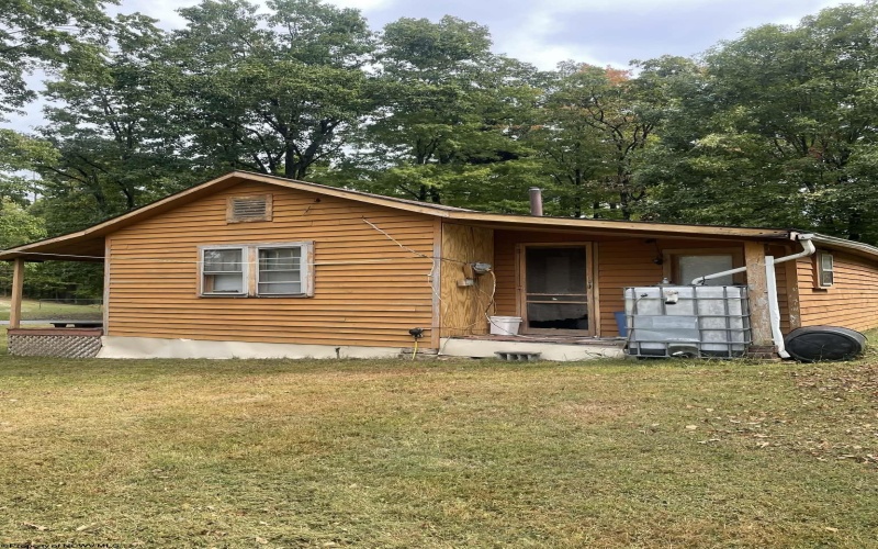 15 Browns Mountain Road, Hacker Valley, West Virginia 26222, 2 Bedrooms Bedrooms, 5 Rooms Rooms,1 BathroomBathrooms,Single Family Detached,For Sale,Mountain,10164383