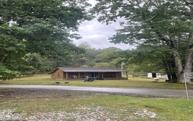 15 Browns Mountain Road, Hacker Valley, West Virginia 26222, 2 Bedrooms Bedrooms, 5 Rooms Rooms,1 BathroomBathrooms,Single Family Detached,For Sale,Mountain,10164383