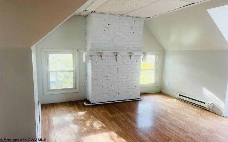 217 Watson Avenue, Fairmont, West Virginia 26554, ,Multi-unit/income,For Sale,Watson,10161198