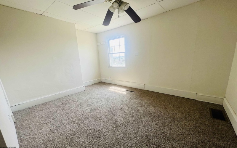 217 Watson Avenue, Fairmont, West Virginia 26554, ,Multi-unit/income,For Sale,Watson,10161198