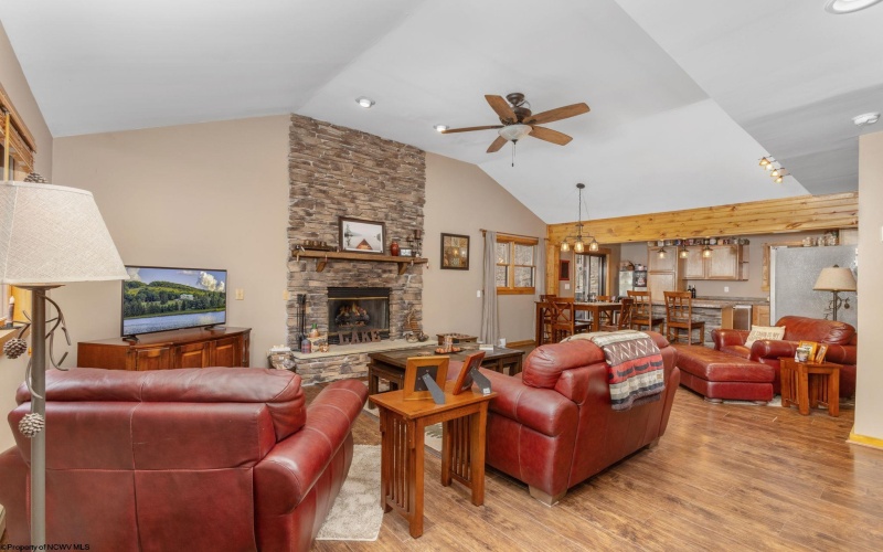 597 Pine Drive, Terra Alta, West Virginia 26764, 2 Bedrooms Bedrooms, 5 Rooms Rooms,2 BathroomsBathrooms,Single Family Detached,For Sale,Pine,10164394