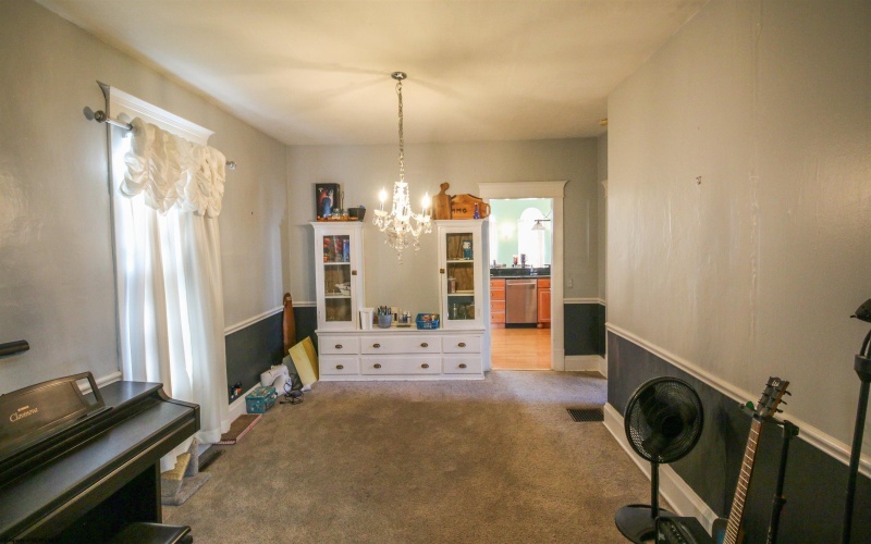 156 Arbutus Drive, Clarksburg, West Virginia 26301, 4 Bedrooms Bedrooms, 12 Rooms Rooms,3 BathroomsBathrooms,Single Family Detached,For Sale,Arbutus,10164393