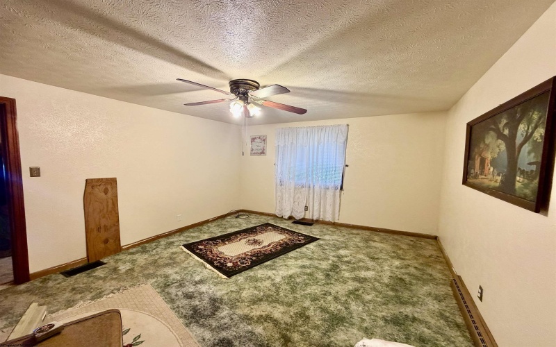 228 Meadowlane Avenue, Fairmont, West Virginia 26554, 3 Bedrooms Bedrooms, 6 Rooms Rooms,1 BathroomBathrooms,Single Family Detached,For Sale,Meadowlane,10164392