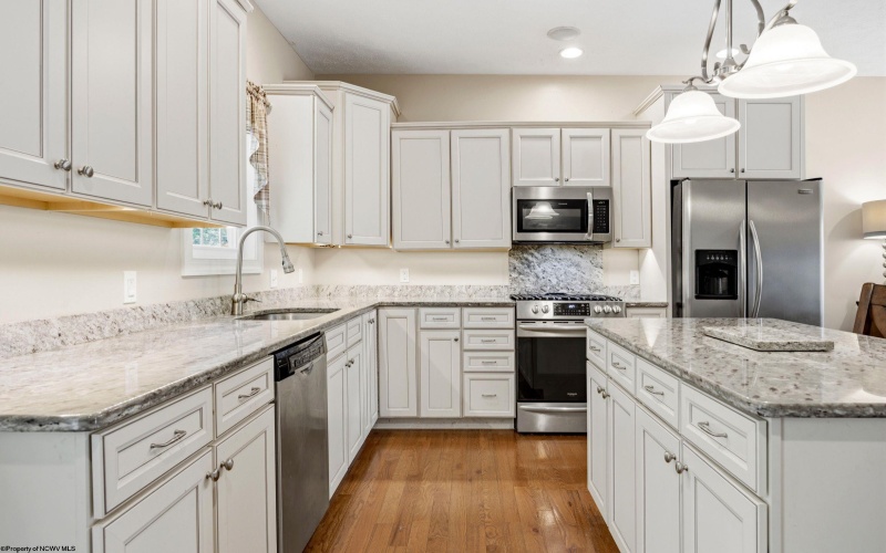 311 Villa View Drive, Morgantown, West Virginia 26505, 4 Bedrooms Bedrooms, 12 Rooms Rooms,3 BathroomsBathrooms,Single Family Detached,For Sale,Villa View,10164391