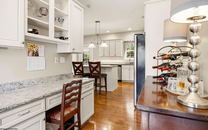 311 Villa View Drive, Morgantown, West Virginia 26505, 4 Bedrooms Bedrooms, 12 Rooms Rooms,3 BathroomsBathrooms,Single Family Detached,For Sale,Villa View,10164391