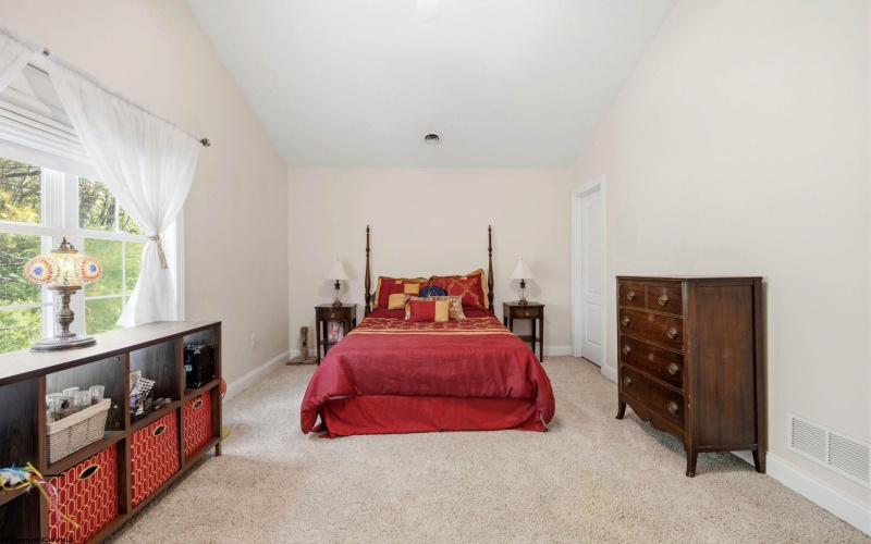 311 Villa View Drive, Morgantown, West Virginia 26505, 4 Bedrooms Bedrooms, 12 Rooms Rooms,3 BathroomsBathrooms,Single Family Detached,For Sale,Villa View,10164391