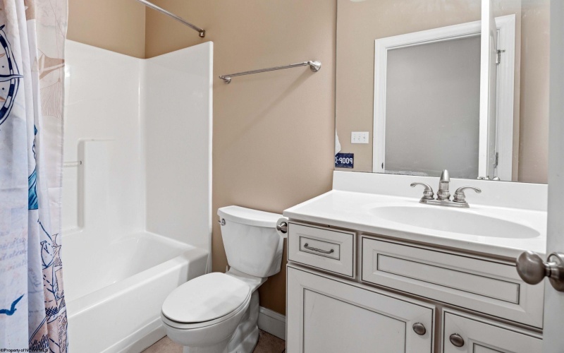 311 Villa View Drive, Morgantown, West Virginia 26505, 4 Bedrooms Bedrooms, 12 Rooms Rooms,3 BathroomsBathrooms,Single Family Detached,For Sale,Villa View,10164391