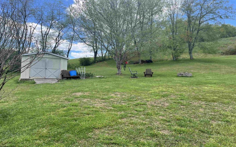 139 Evergreen Drive, Buckhannon, West Virginia 26201, 3 Bedrooms Bedrooms, 7 Rooms Rooms,2 BathroomsBathrooms,Single Family Detached,For Sale,Evergreen,10164387