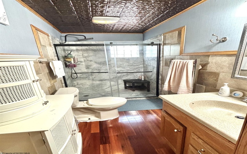 1009 Chestnut Ridge Road, Morgantown, West Virginia 26505, 3 Bedrooms Bedrooms, 8 Rooms Rooms,1 BathroomBathrooms,Single Family Detached,For Sale,Chestnut Ridge,10164396