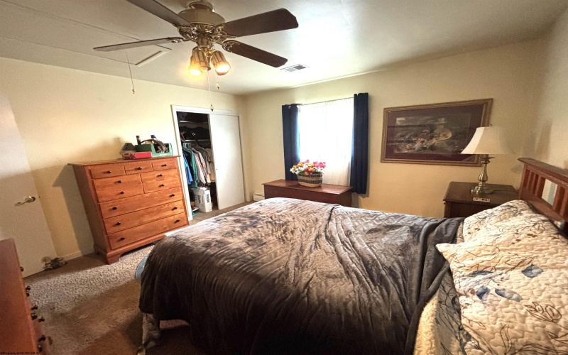 1009 Chestnut Ridge Road, Morgantown, West Virginia 26505, 3 Bedrooms Bedrooms, 8 Rooms Rooms,1 BathroomBathrooms,Single Family Detached,For Sale,Chestnut Ridge,10164396