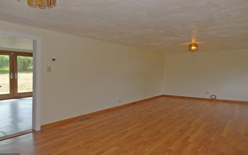 2726 Stewartstown Road, Morgantown, West Virginia 26508, 3 Bedrooms Bedrooms, 6 Rooms Rooms,2 BathroomsBathrooms,Residential Rentals,For Rent,Stewartstown,10164403