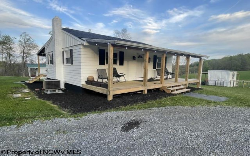 720 Fairview Road, Independence, West Virginia 26374, 2 Bedrooms Bedrooms, 6 Rooms Rooms,1 BathroomBathrooms,Single Family Detached,For Sale,Fairview,10164401