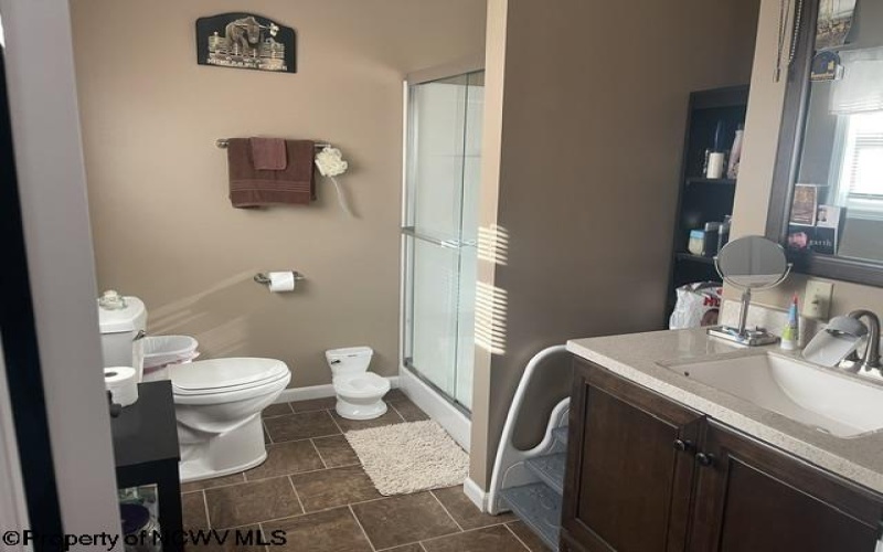 54 Grove Avenue, Reedsville, West Virginia 26547, 3 Bedrooms Bedrooms, 6 Rooms Rooms,4 BathroomsBathrooms,Single Family Detached,For Sale,Grove,10164402