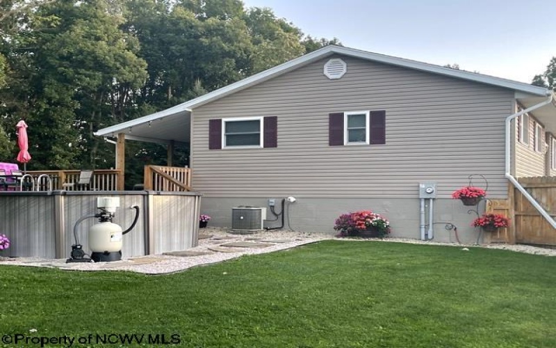 54 Grove Avenue, Reedsville, West Virginia 26547, 3 Bedrooms Bedrooms, 6 Rooms Rooms,4 BathroomsBathrooms,Single Family Detached,For Sale,Grove,10164402