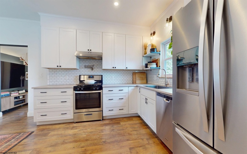 526 Newton Street, Fairmont, West Virginia 26554, 3 Bedrooms Bedrooms, 8 Rooms Rooms,2 BathroomsBathrooms,Single Family Detached,For Sale,Newton,10164410