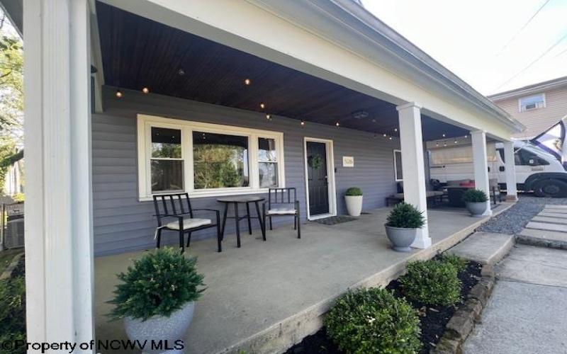 526 Newton Street, Fairmont, West Virginia 26554, 3 Bedrooms Bedrooms, 8 Rooms Rooms,2 BathroomsBathrooms,Single Family Detached,For Sale,Newton,10164410