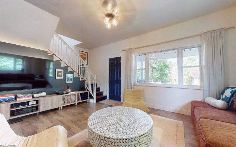 526 Newton Street, Fairmont, West Virginia 26554, 3 Bedrooms Bedrooms, 8 Rooms Rooms,2 BathroomsBathrooms,Single Family Detached,For Sale,Newton,10164410