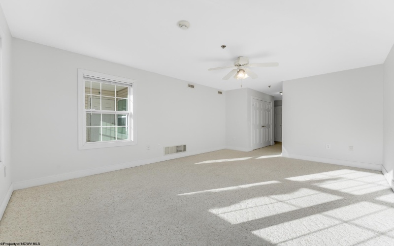 999 West Run Road, Morgantown, West Virginia 26508, 2 Bedrooms Bedrooms, 4 Rooms Rooms,2 BathroomsBathrooms,Single Family Attached,For Sale,West Run,10164414