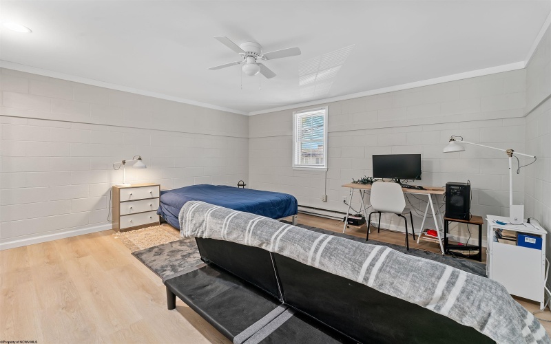 484 Inglewood Boulevard, Morgantown, West Virginia 26505, ,Multi-unit/income,For Sale,Inglewood,10164418