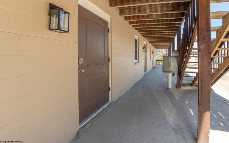 484 Inglewood Boulevard, Morgantown, West Virginia 26505, ,Multi-unit/income,For Sale,Inglewood,10164418