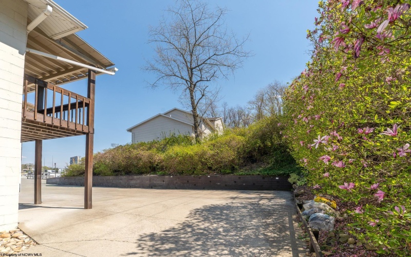 484 Inglewood Boulevard, Morgantown, West Virginia 26505, ,Multi-unit/income,For Sale,Inglewood,10164418