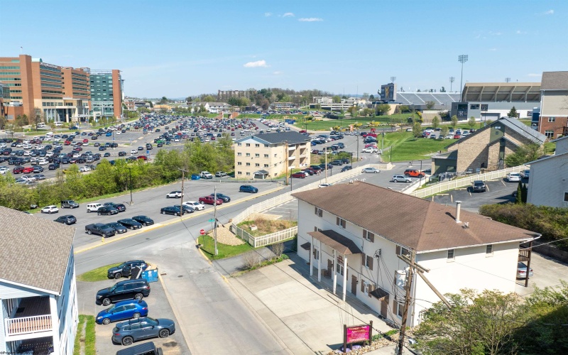 484 Inglewood Boulevard, Morgantown, West Virginia 26505, ,Multi-unit/income,For Sale,Inglewood,10164418