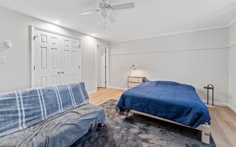 484 Inglewood Boulevard, Morgantown, West Virginia 26505, ,Multi-unit/income,For Sale,Inglewood,10164418