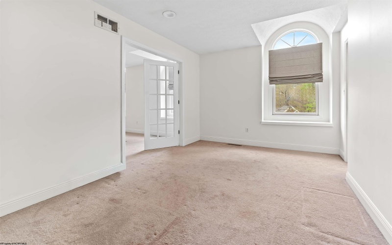 4673 Shadyside Lane, Morgantown, West Virginia 26508, 5 Bedrooms Bedrooms, 10 Rooms Rooms,4 BathroomsBathrooms,Residential Rentals,For Rent,Shadyside,10164421