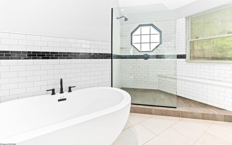 4673 Shadyside Lane, Morgantown, West Virginia 26508, 5 Bedrooms Bedrooms, 10 Rooms Rooms,4 BathroomsBathrooms,Residential Rentals,For Rent,Shadyside,10164421