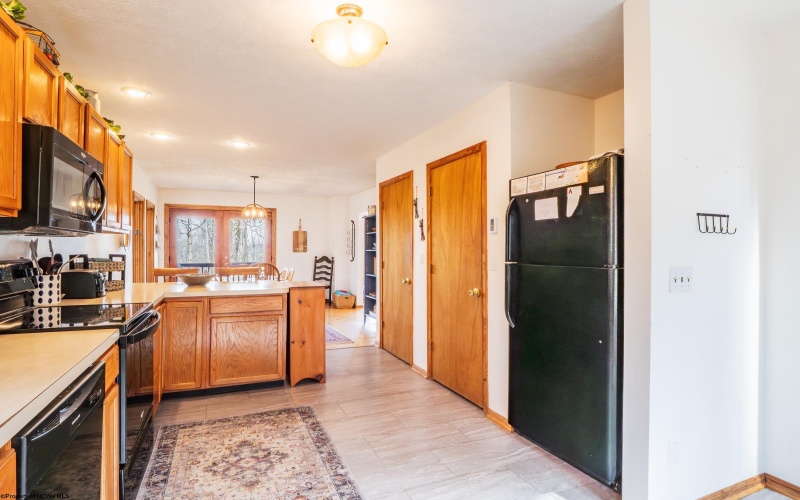 699 Ridge Road, Davis, West Virginia 26260, 4 Bedrooms Bedrooms, 7 Rooms Rooms,4 BathroomsBathrooms,Single Family Detached,For Sale,Ridge,10164432