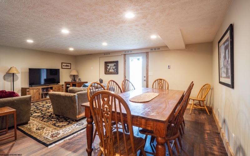 699 Ridge Road, Davis, West Virginia 26260, 4 Bedrooms Bedrooms, 7 Rooms Rooms,4 BathroomsBathrooms,Single Family Detached,For Sale,Ridge,10164432