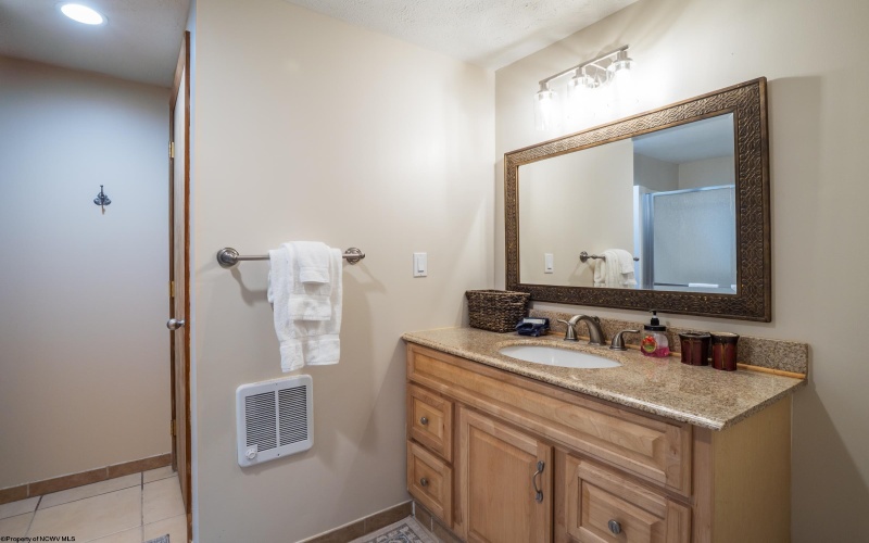 699 Ridge Road, Davis, West Virginia 26260, 4 Bedrooms Bedrooms, 7 Rooms Rooms,4 BathroomsBathrooms,Single Family Detached,For Sale,Ridge,10164432