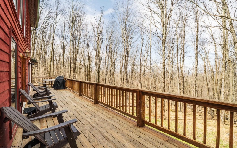 699 Ridge Road, Davis, West Virginia 26260, 4 Bedrooms Bedrooms, 7 Rooms Rooms,4 BathroomsBathrooms,Single Family Detached,For Sale,Ridge,10164432