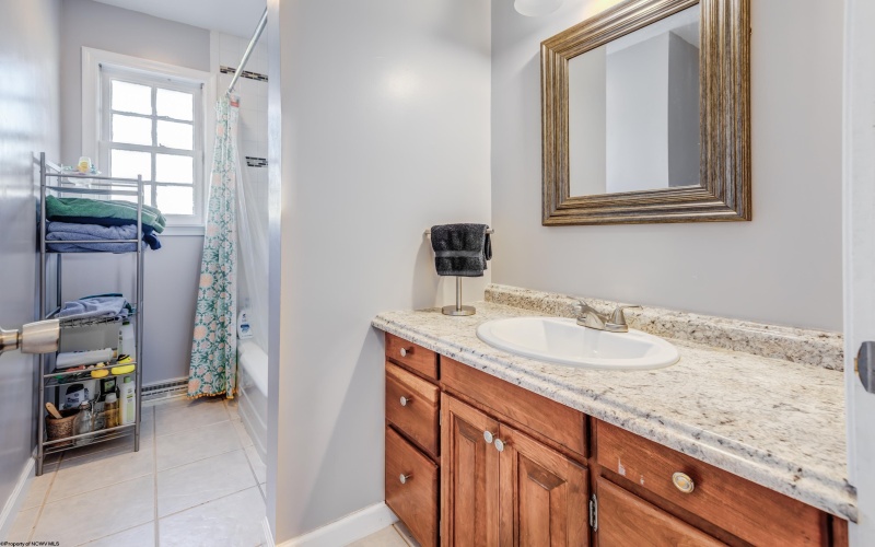 525 Woodhaven Drive, Morgantown, West Virginia 26505, 3 Bedrooms Bedrooms, 8 Rooms Rooms,2 BathroomsBathrooms,Single Family Detached,For Sale,Woodhaven,10164429