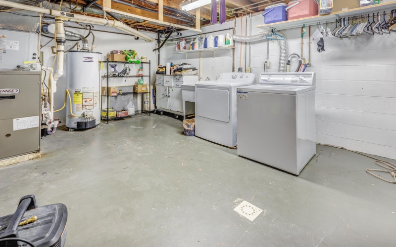 525 Woodhaven Drive, Morgantown, West Virginia 26505, 3 Bedrooms Bedrooms, 8 Rooms Rooms,2 BathroomsBathrooms,Single Family Detached,For Sale,Woodhaven,10164429