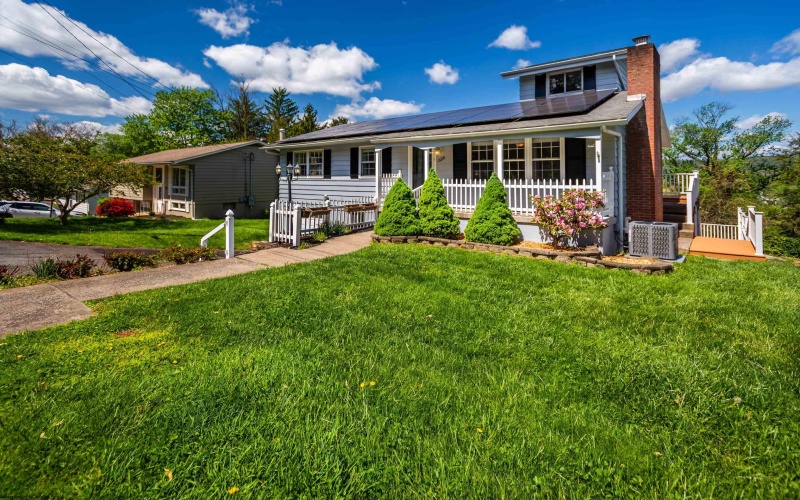 525 Woodhaven Drive, Morgantown, West Virginia 26505, 3 Bedrooms Bedrooms, 8 Rooms Rooms,2 BathroomsBathrooms,Single Family Detached,For Sale,Woodhaven,10164429