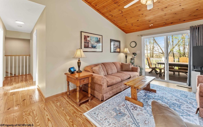 1263 Moccasin Rocks Road, Bruceton Mills, West Virginia 26525, 3 Bedrooms Bedrooms, 6 Rooms Rooms,2 BathroomsBathrooms,Single Family Detached,For Sale,Moccasin Rocks,10164427