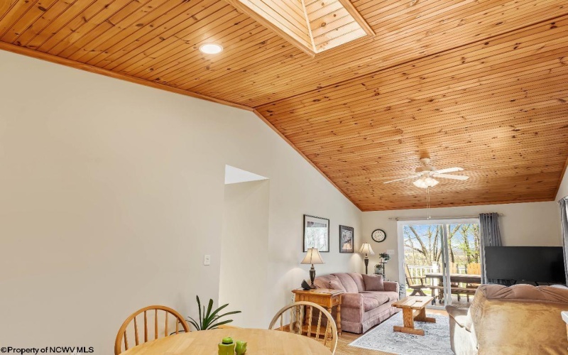 1263 Moccasin Rocks Road, Bruceton Mills, West Virginia 26525, 3 Bedrooms Bedrooms, 6 Rooms Rooms,2 BathroomsBathrooms,Single Family Detached,For Sale,Moccasin Rocks,10164427