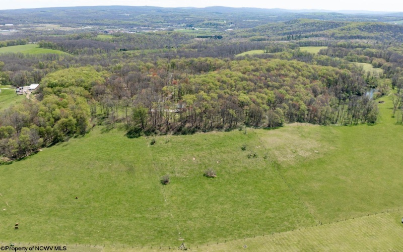 1263 Moccasin Rocks Road, Bruceton Mills, West Virginia 26525, 3 Bedrooms Bedrooms, 6 Rooms Rooms,2 BathroomsBathrooms,Single Family Detached,For Sale,Moccasin Rocks,10164427