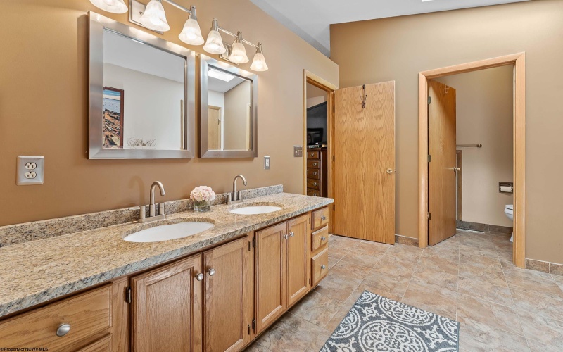 3726 Swallowtail Drive, Morgantown, West Virginia 26508, 3 Bedrooms Bedrooms, 8 Rooms Rooms,3 BathroomsBathrooms,Single Family Detached,For Sale,Swallowtail,10164413