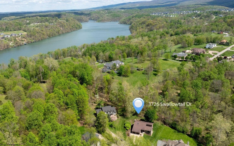 3726 Swallowtail Drive, Morgantown, West Virginia 26508, 3 Bedrooms Bedrooms, 8 Rooms Rooms,3 BathroomsBathrooms,Single Family Detached,For Sale,Swallowtail,10164413