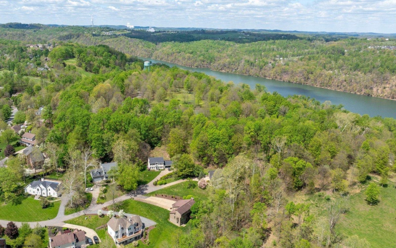 3726 Swallowtail Drive, Morgantown, West Virginia 26508, 3 Bedrooms Bedrooms, 8 Rooms Rooms,3 BathroomsBathrooms,Single Family Detached,For Sale,Swallowtail,10164413