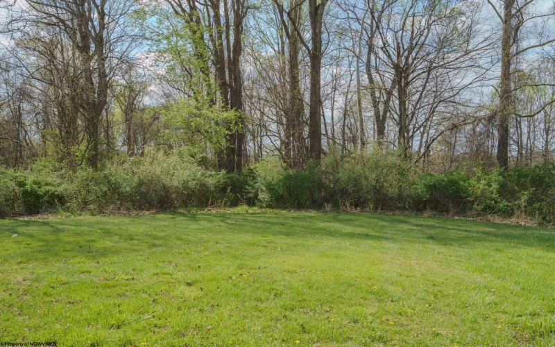 1615 Mary Lou Retton Drive, Fairmont, West Virginia 26554, 3 Bedrooms Bedrooms, 8 Rooms Rooms,2 BathroomsBathrooms,Single Family Detached,For Sale,Mary Lou Retton,10164411