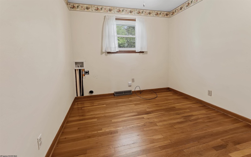 1000 Morningside Drive, Morgantown, West Virginia 26508, 5 Bedrooms Bedrooms, 6 Rooms Rooms,2 BathroomsBathrooms,Single Family Detached,For Sale,Morningside,10164424