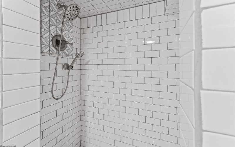 1000 Morningside Drive, Morgantown, West Virginia 26508, 5 Bedrooms Bedrooms, 6 Rooms Rooms,2 BathroomsBathrooms,Single Family Detached,For Sale,Morningside,10164424