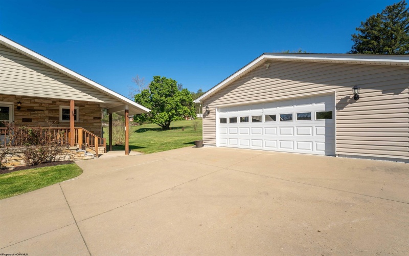 1000 Morningside Drive, Morgantown, West Virginia 26508, 5 Bedrooms Bedrooms, 6 Rooms Rooms,2 BathroomsBathrooms,Single Family Detached,For Sale,Morningside,10164424