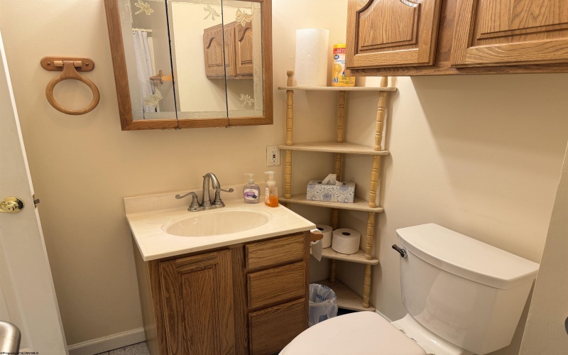 1205 Main Street, Clarksburg, West Virginia 26301, 3 Bedrooms Bedrooms, 6 Rooms Rooms,2 BathroomsBathrooms,Single Family Detached,For Sale,Main,10164423