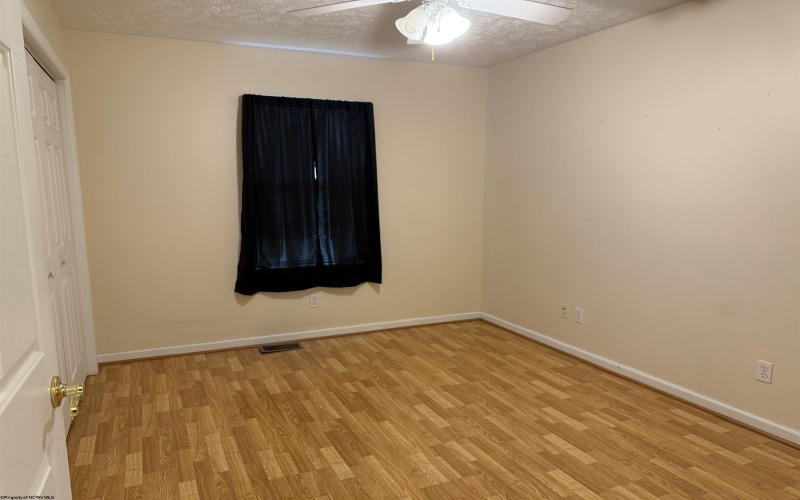 1205 Main Street, Clarksburg, West Virginia 26301, 3 Bedrooms Bedrooms, 6 Rooms Rooms,2 BathroomsBathrooms,Single Family Detached,For Sale,Main,10164423